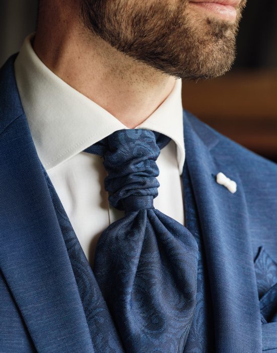 Boss Hochzeitshaus Accessoires Plastron Fliege Hamburg Bremen Winsen Lüneburg